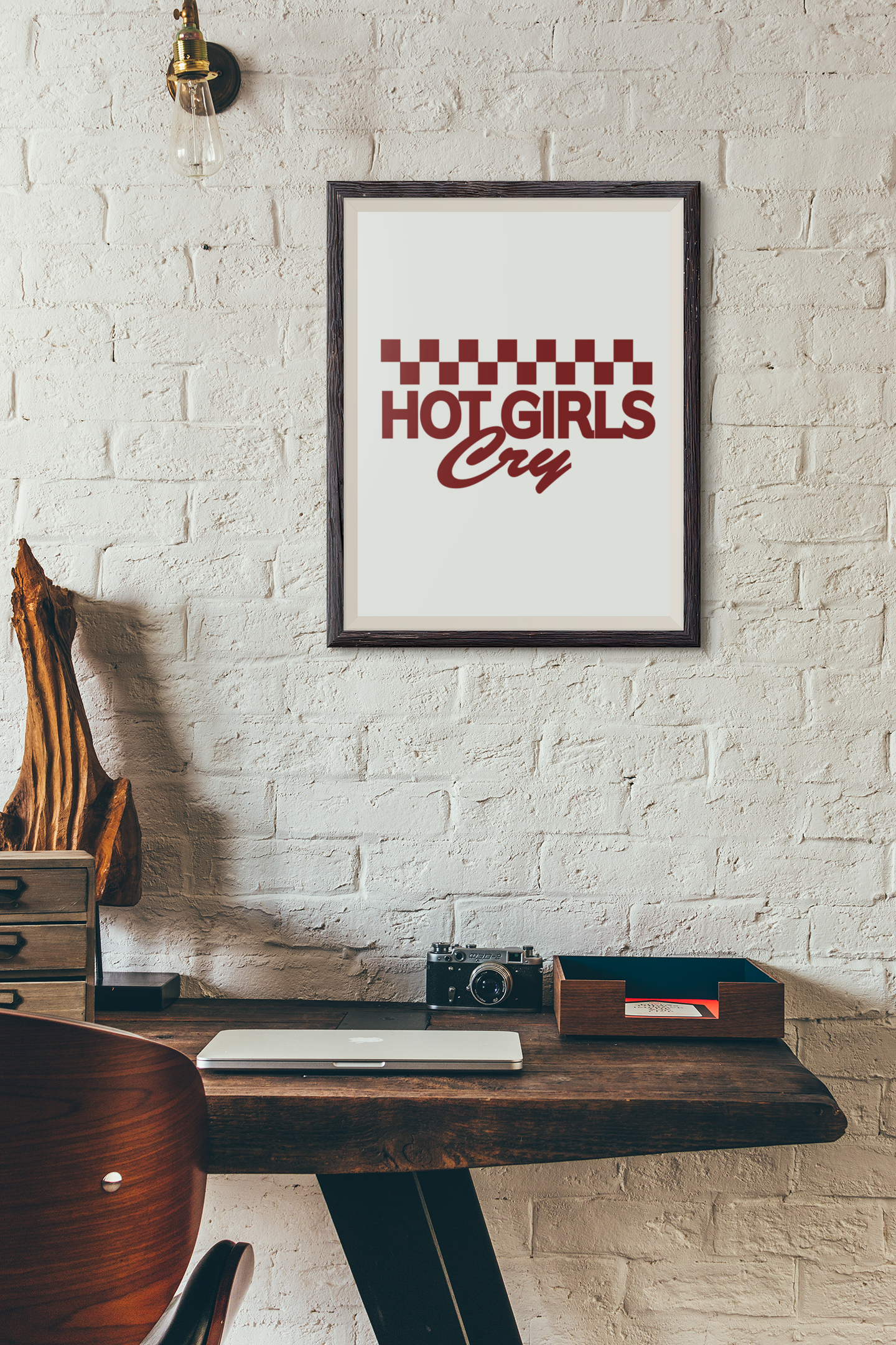 Flo & Friends - Hot girls Cry Print